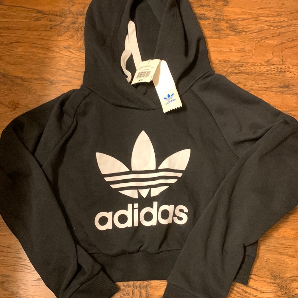 Cropped Adidas hoodie